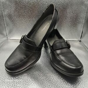 THOM McAn Black Buckled Leather Loafers Women's Size 7.5